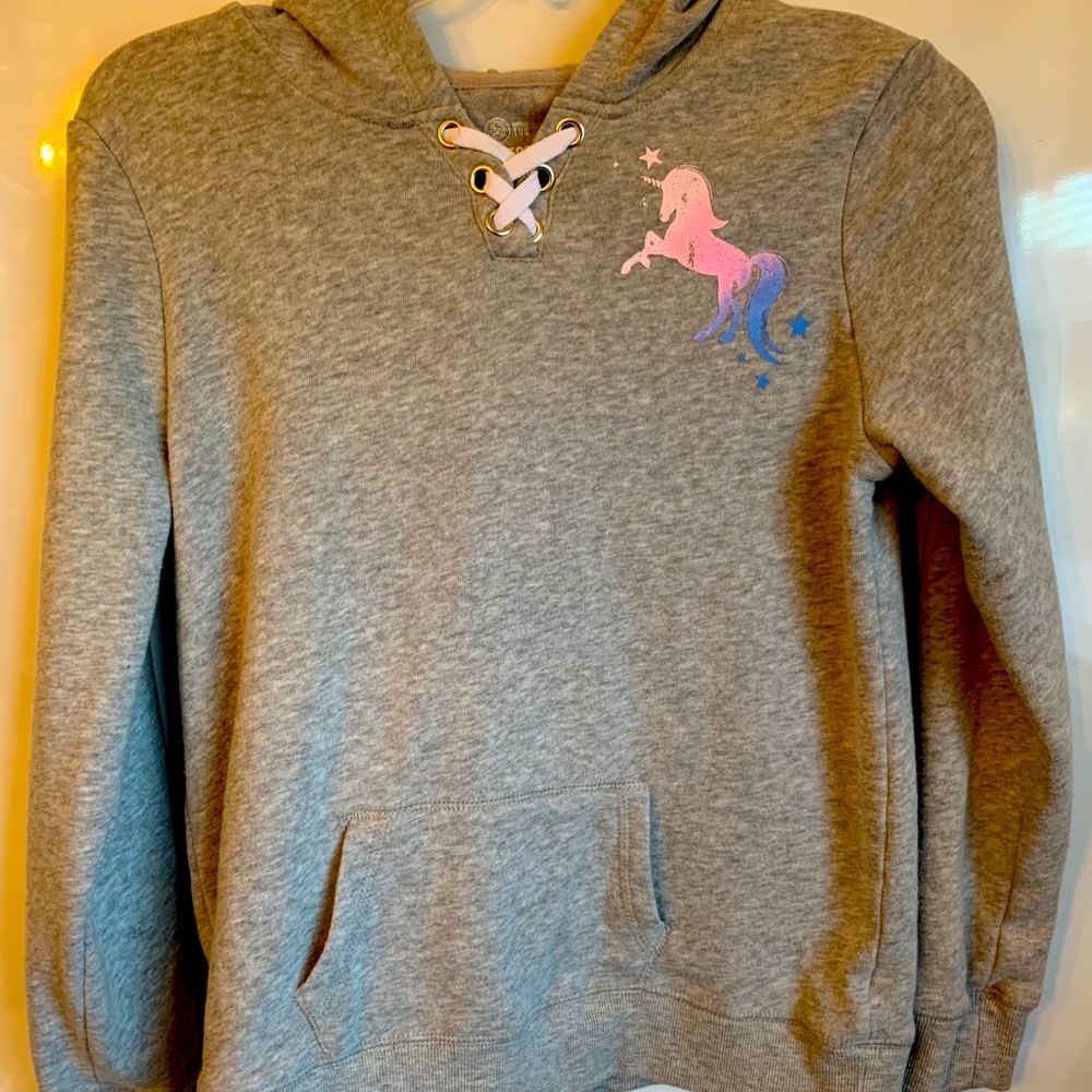 NWOT Unicorn Hoodie. Size 16 Youth